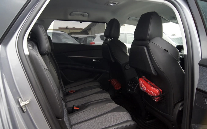 Peugeot 5008 cena 94900 przebieg: 121959, rok produkcji 2019 z Biała Piska małe 704